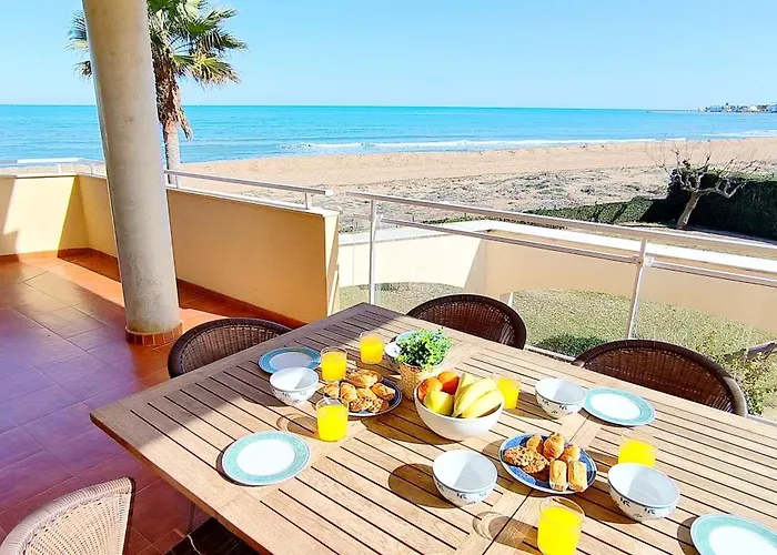 Daire Catamaran I By Costa *