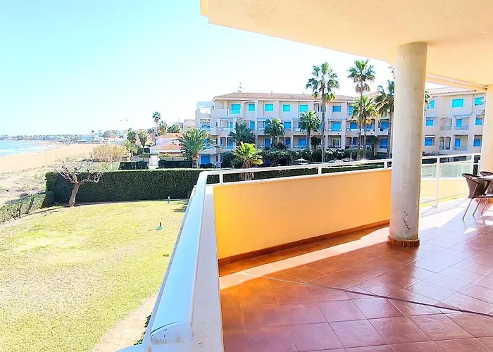 Catamaran I By Costa Daire *